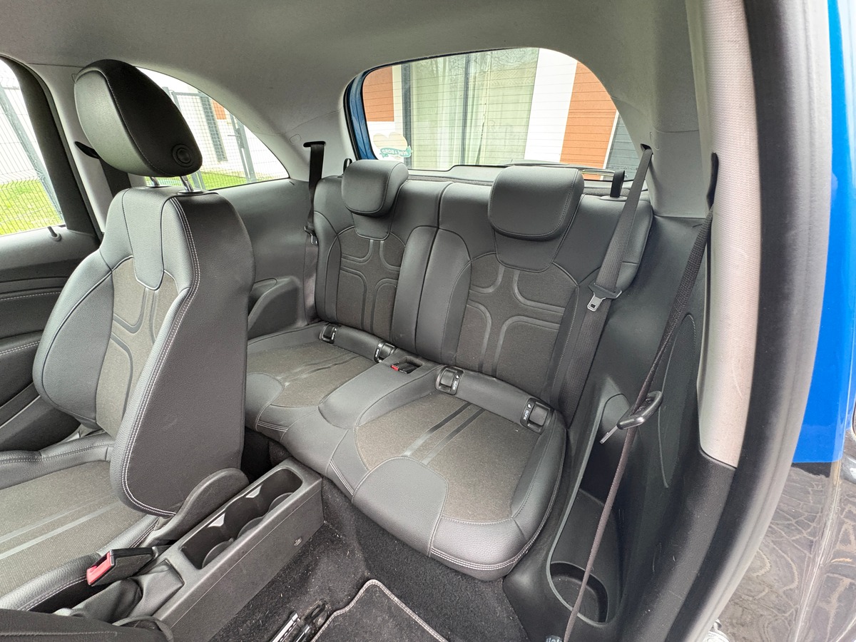 Opel Adam 1.4 Twinport 87ch - 5cv