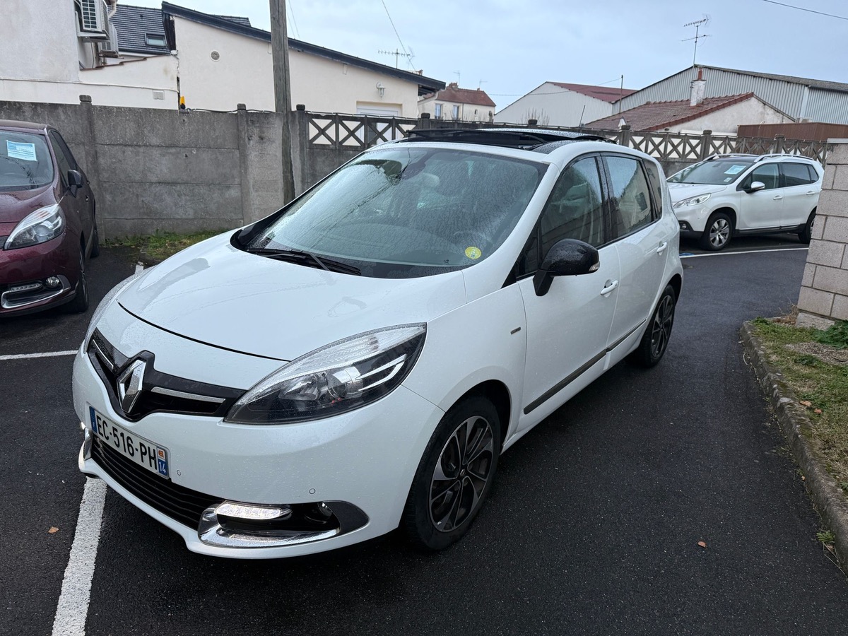 RENAULT Scenic III 1.5 DCI 110 CV BOSE ÉDITION 1er mains