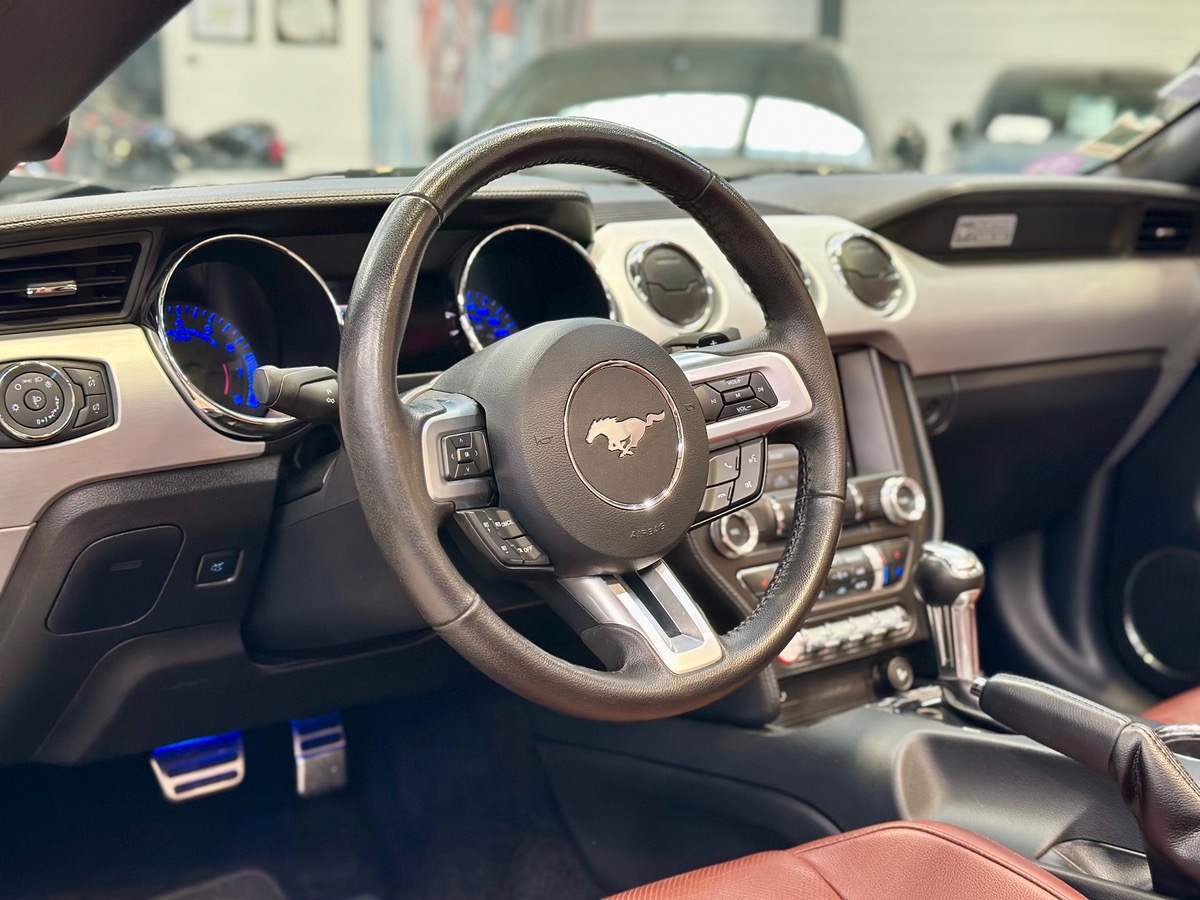 Ford Mustang GT Cabriolet 5.0 V8 421 BVA6 FR a