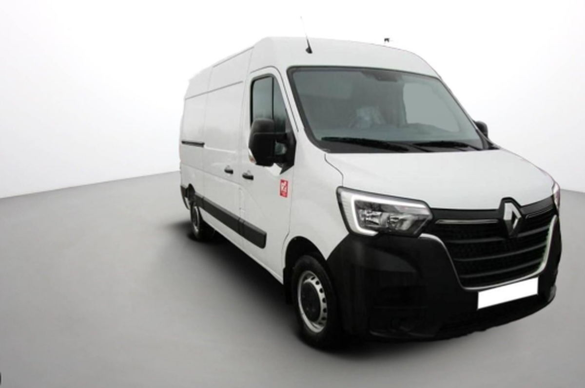 RENAULT Master FWD 3.5T L3H2 DCI 135CH PACK CLIM - TVA RECUPERABLE