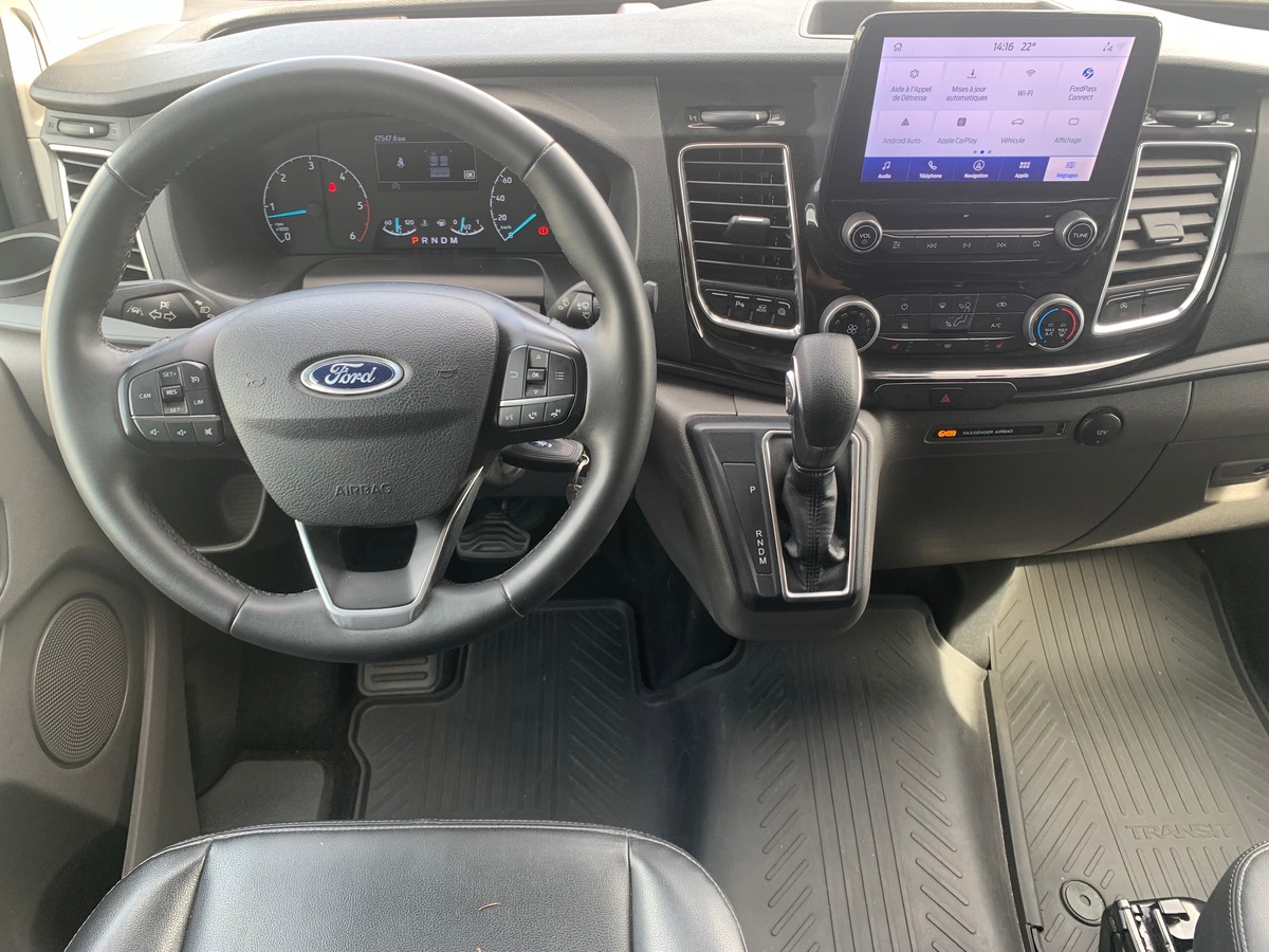 Ford TRANSIT CUSTOM 170 ch | SPORT | 5 Places | L1H1 | Premiére MAIN | Caméra de recul | Attelage