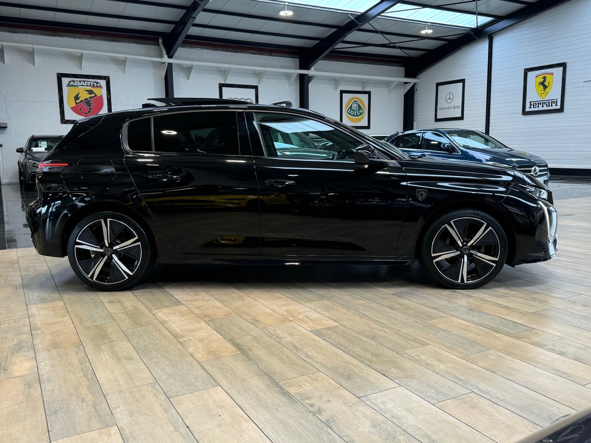 Peugeot 308 130CV GT EAT8 TOIT OUVRANT PANORAMIQUE l