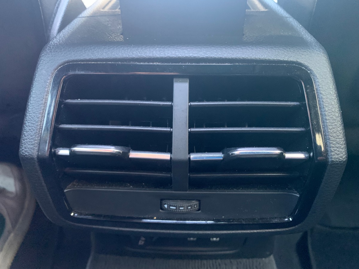 Audi Q3 150 ch | S line | Toit ouvrant | Caméra de recul | Apple car play | Attelage | Régulateur