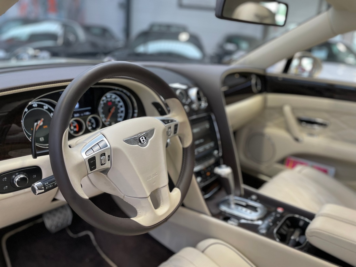 Bentley Flying Spur V8 507CH - ORIGINE CONCESSION MOUGINS - TO/SIEGES CHAUFF - ELECTRIQUES