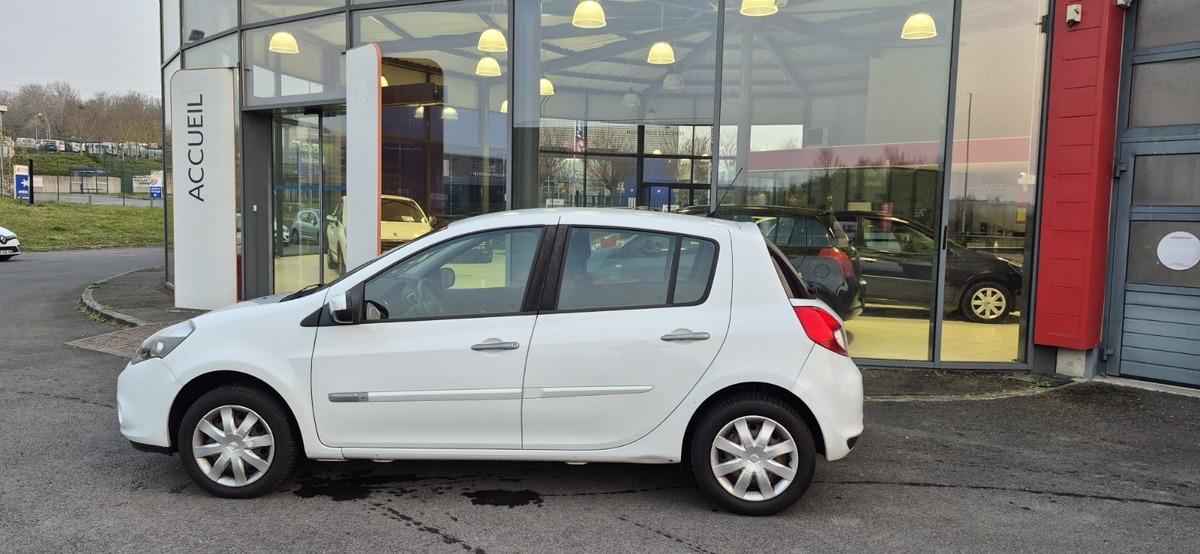 RENAULT Clio III 1.5L DCI