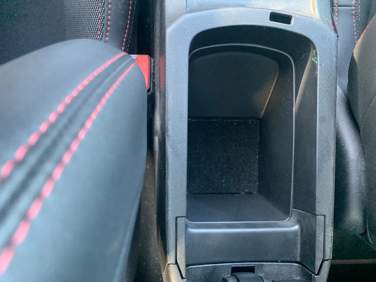 Peugeot 308 130 ch | GT Line | Toit panoramique | Apple car play | Avertisseur angles morts | Radars