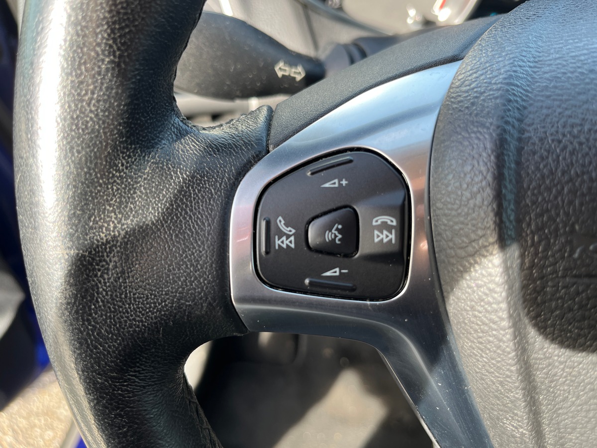 Ford BMAX 1.0 125ch TITANIUM, CAMERA, GPS, SIEGES CHAUFFANT, RADAR AVANT/ARRIERE