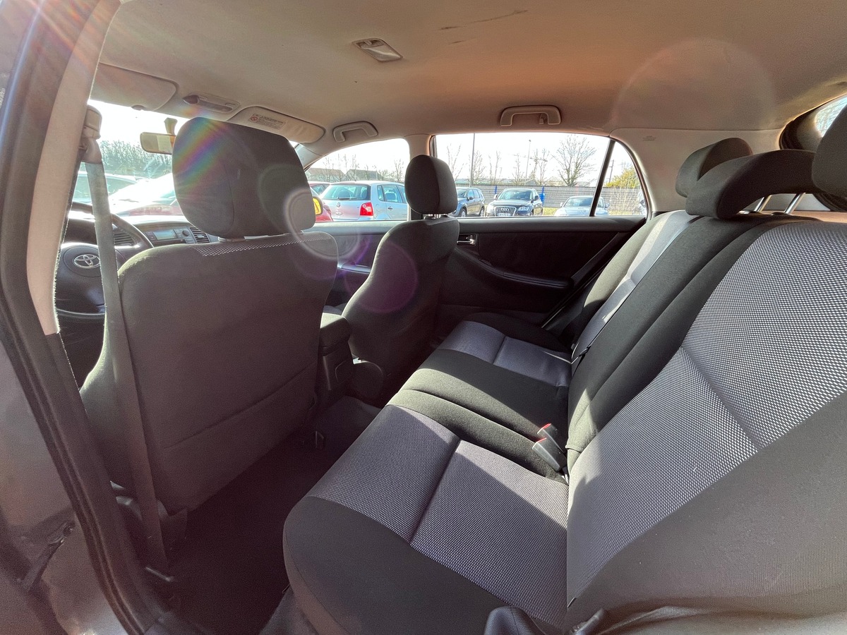 Toyota Corolla 1.6 VVT-i 16V 110 ch