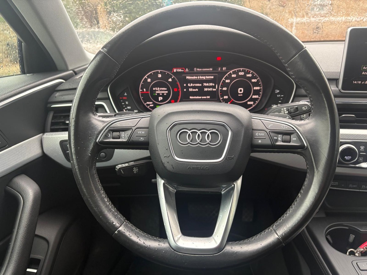 Audi A4 Quattro - 2.0 TDI - Design Luxe