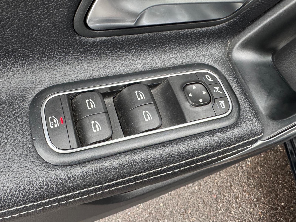 Mercedes Benz Classe A 180 d 116ch 7G-DCT Progressive Line