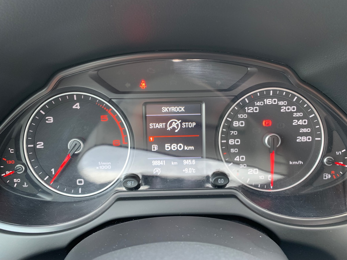 Audi Q5 190 ch | Advanced Edition | QUATTRO | Toit panoramique | Régulateur vitesse | Barres de toit