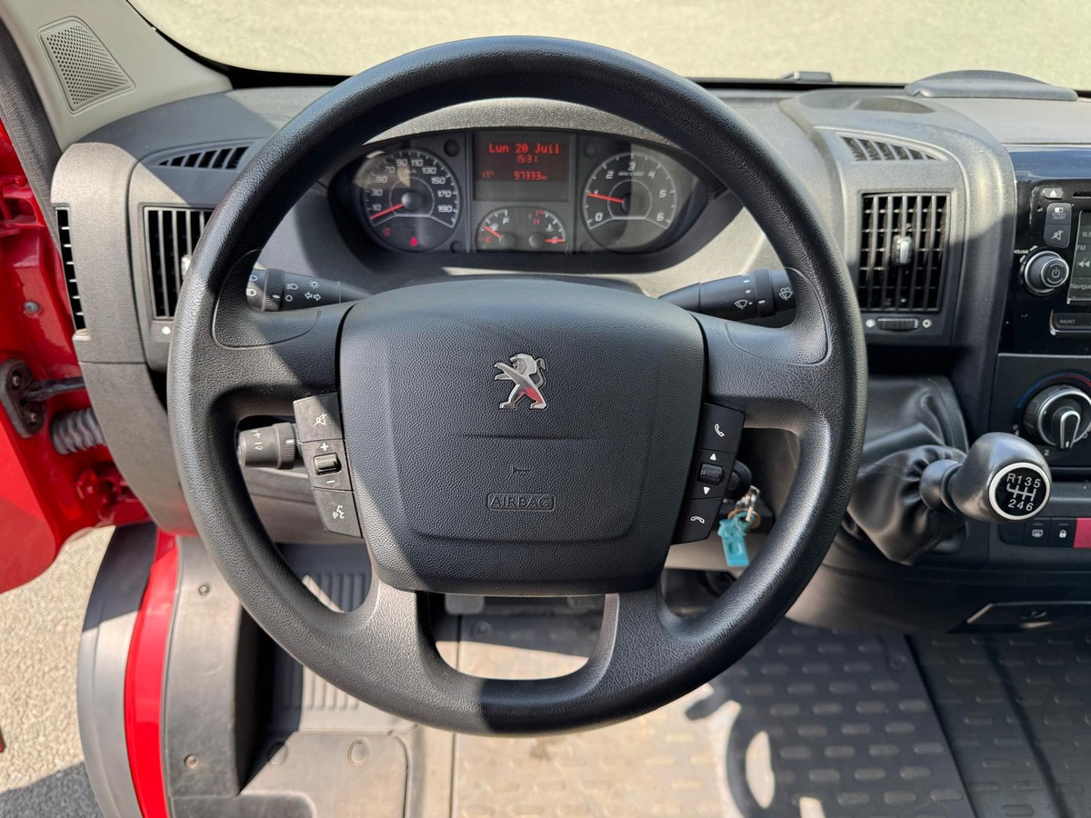 Peugeot Boxer II 3.0 HDI 180cv pack clim L3H2 vitré - Deuxième main - Boite manuelle