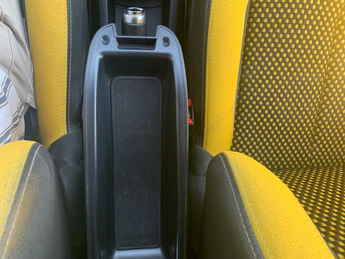 DS DS 3 110 ch | Sport chic | Régulateur vitesse | Climatisation | Bluetooth | Vitres électriques