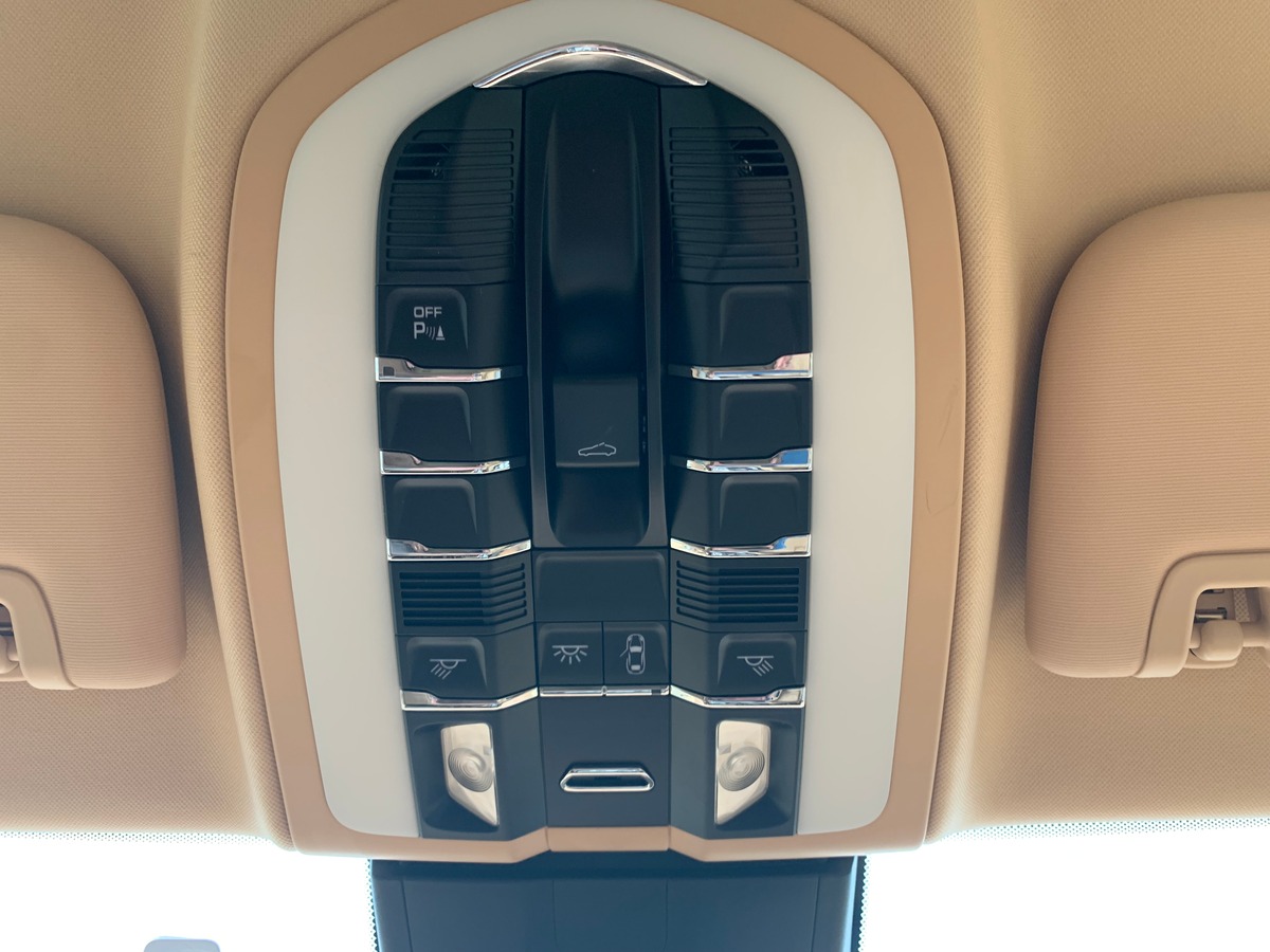 Porsche Panamera 380 ch | S Hybrid | Toit ouvrant | Mode Sport Plus | Siéges chauffants | Radars