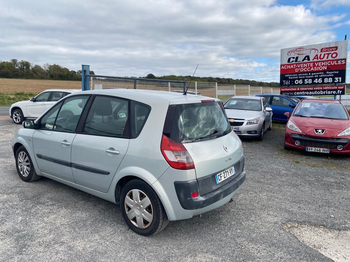 RENAULT Scenic II 1.9 dci 120cv petit prix controle technique ok