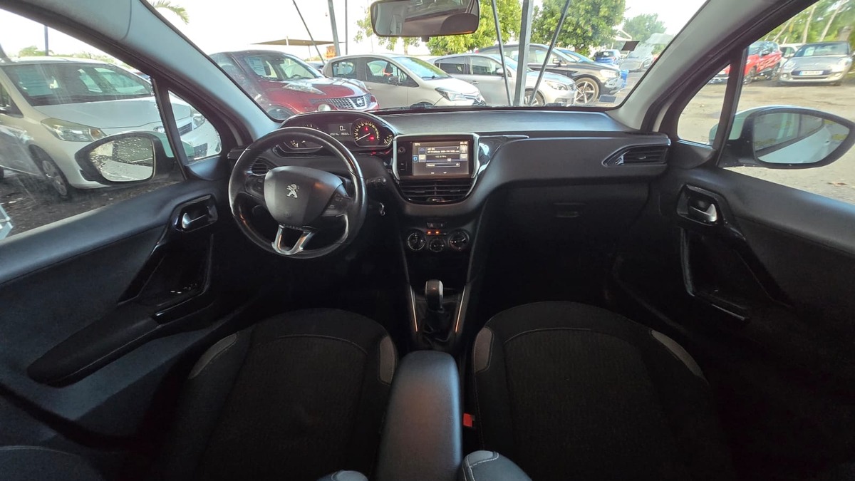 Peugeot 208 1.6 DIESEL 99.900 KM 100CH SPORT AUTO