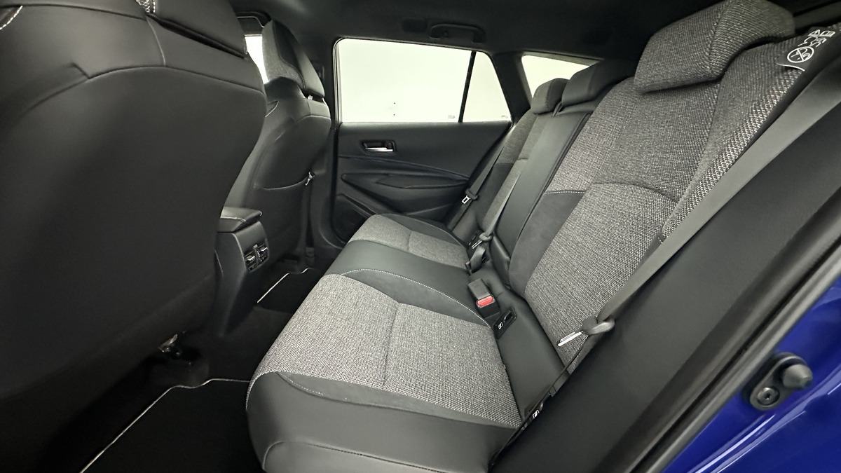 Toyota Corolla Touring Spt 1.8 Hybride 140 Design | Écran couleur tactile 10,5’’ | PLUSIEURS COLORIS