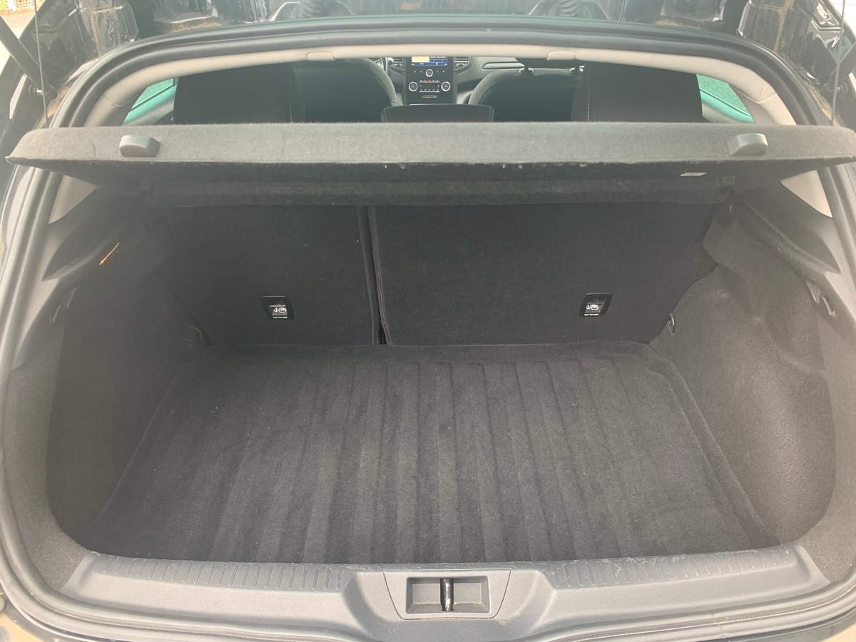 RENAULT Megane IV 100 chevaux | Limited | Caméra de recul | Régulateur de vitesse | GPS | Bluetooth