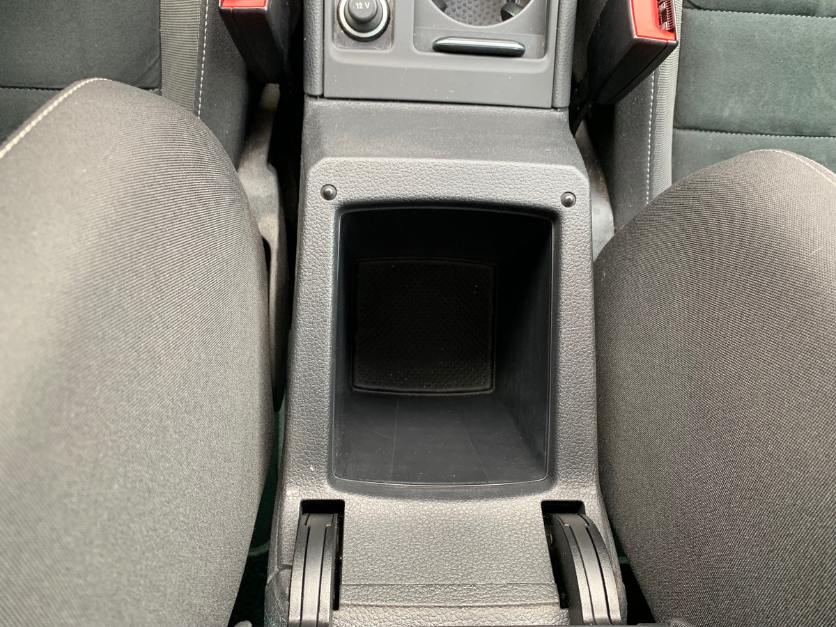 Volkswagen Golf VII 1.5 TSI 150 | Carat | Pack sport R-Line extérieur | Feux xénon | Caméra de Recul