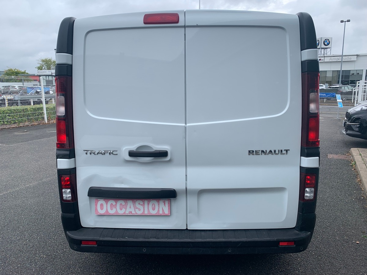 RENAULT Trafic 95 chevaux | 3 Places | Régulateur de vitesse | GPS | Climatisation | Bluetooth