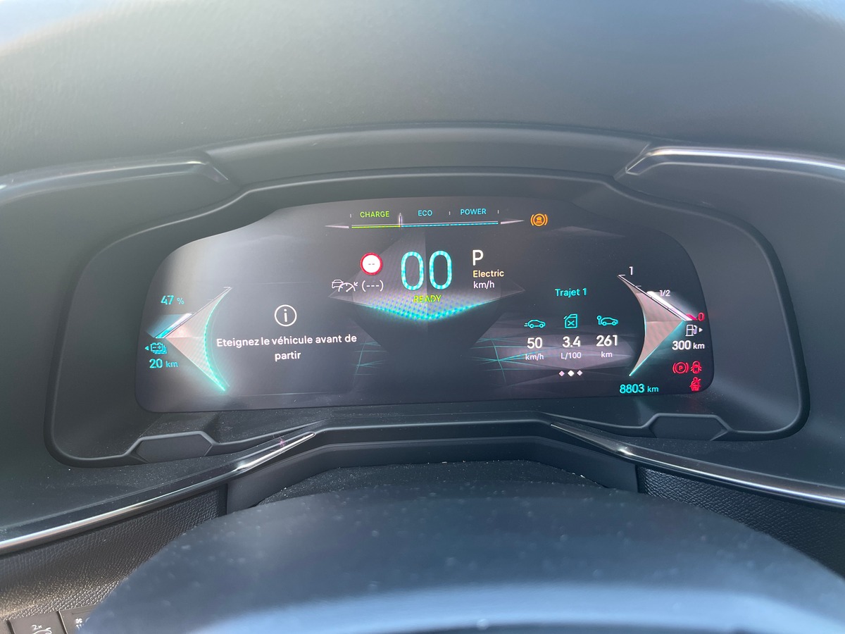 DS DS7 CROSSBACK E-TENSE 225 OPERA, SIEGES ELEC, CHAUFFANT, TOIT OUVRANT, HAYON ELEC MAIN LIBRE, REG