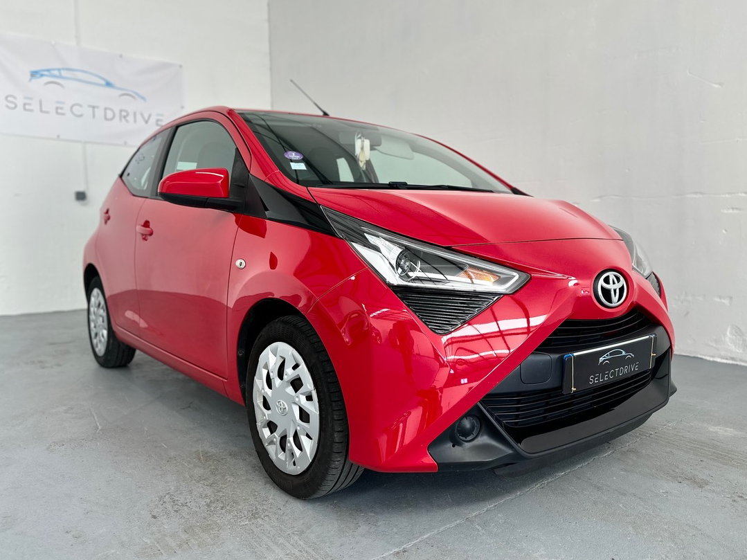 Toyota Aygo 1.0 VVT-i 72ch x-play 3P MY19