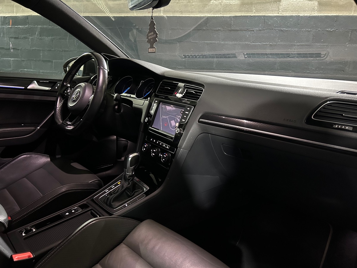 Volkswagen Golf 7R 2.0 300