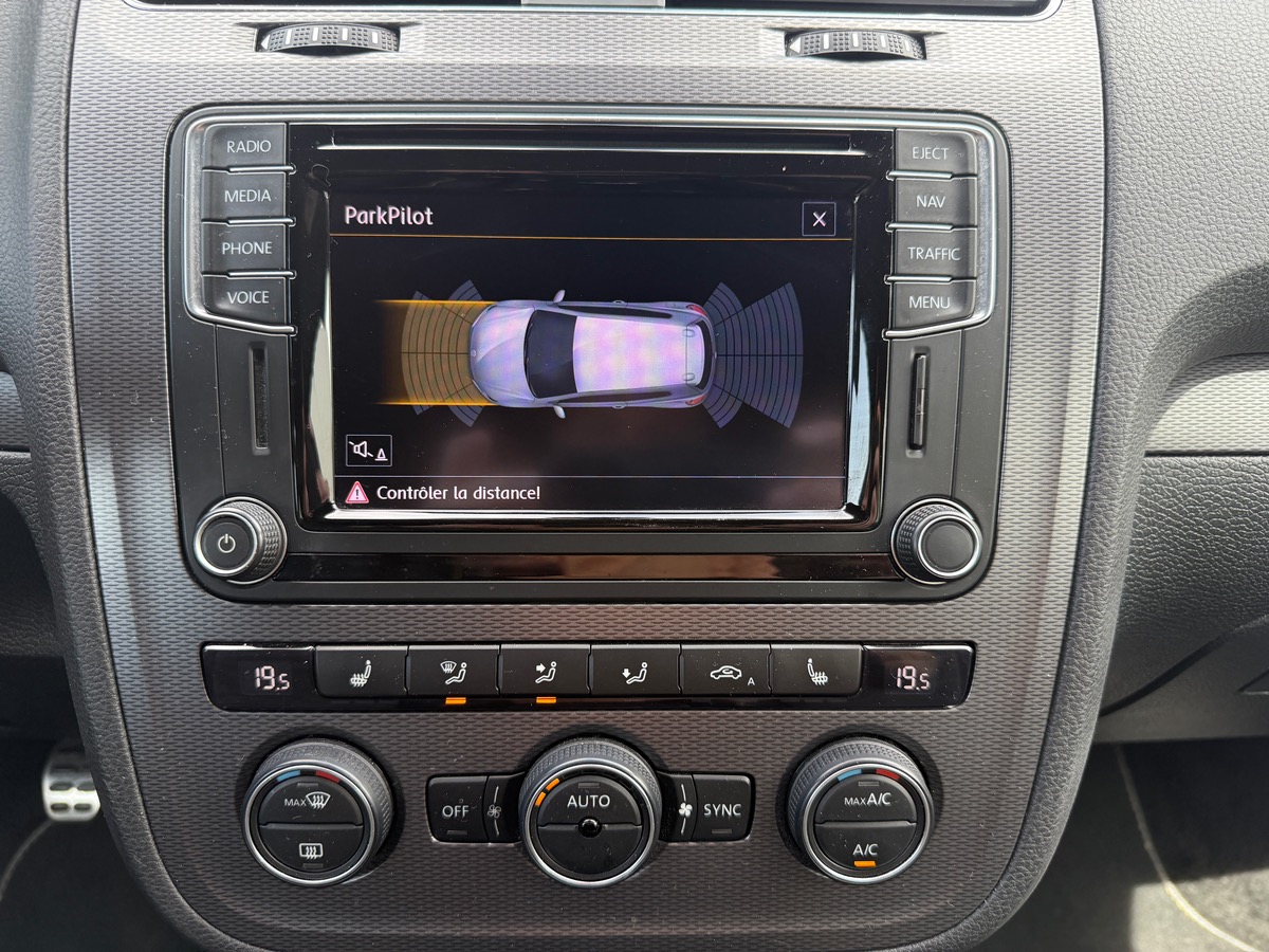 Volkswagen Scirocco II Phase 2 2.0 TDI 184 Bluemotion Technology, Edition CLUB, Suivi Complet.