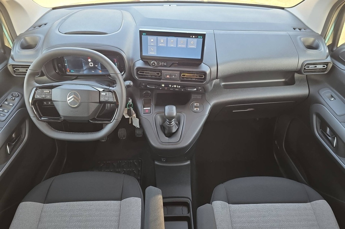 Citroën Berlingo CABINE APPROFONDIE CA M 100 S&S BVM6 | 23100 euros hors taxes | Apple car play