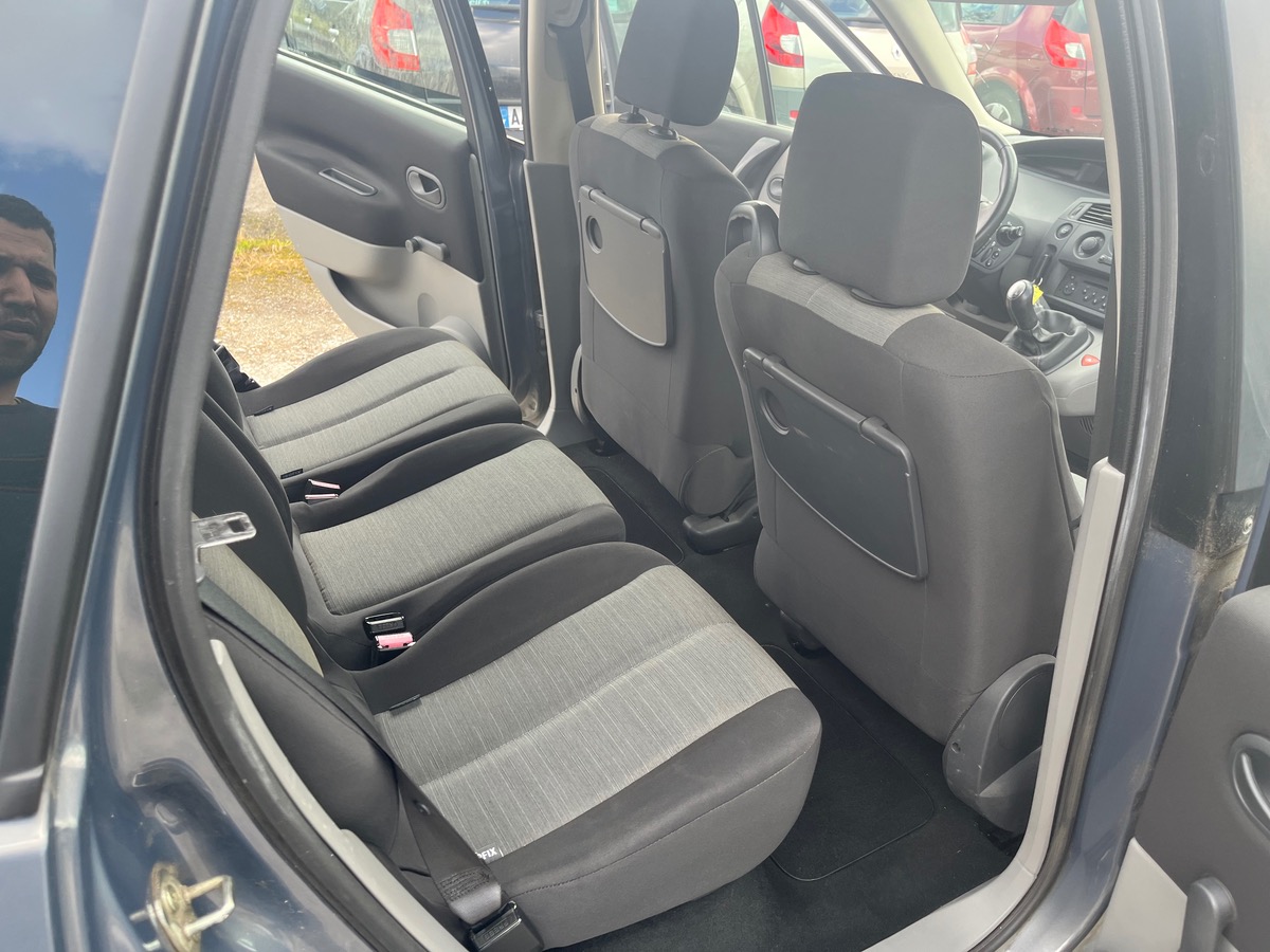 RENAULT Megane 1.4 16v 119975km
