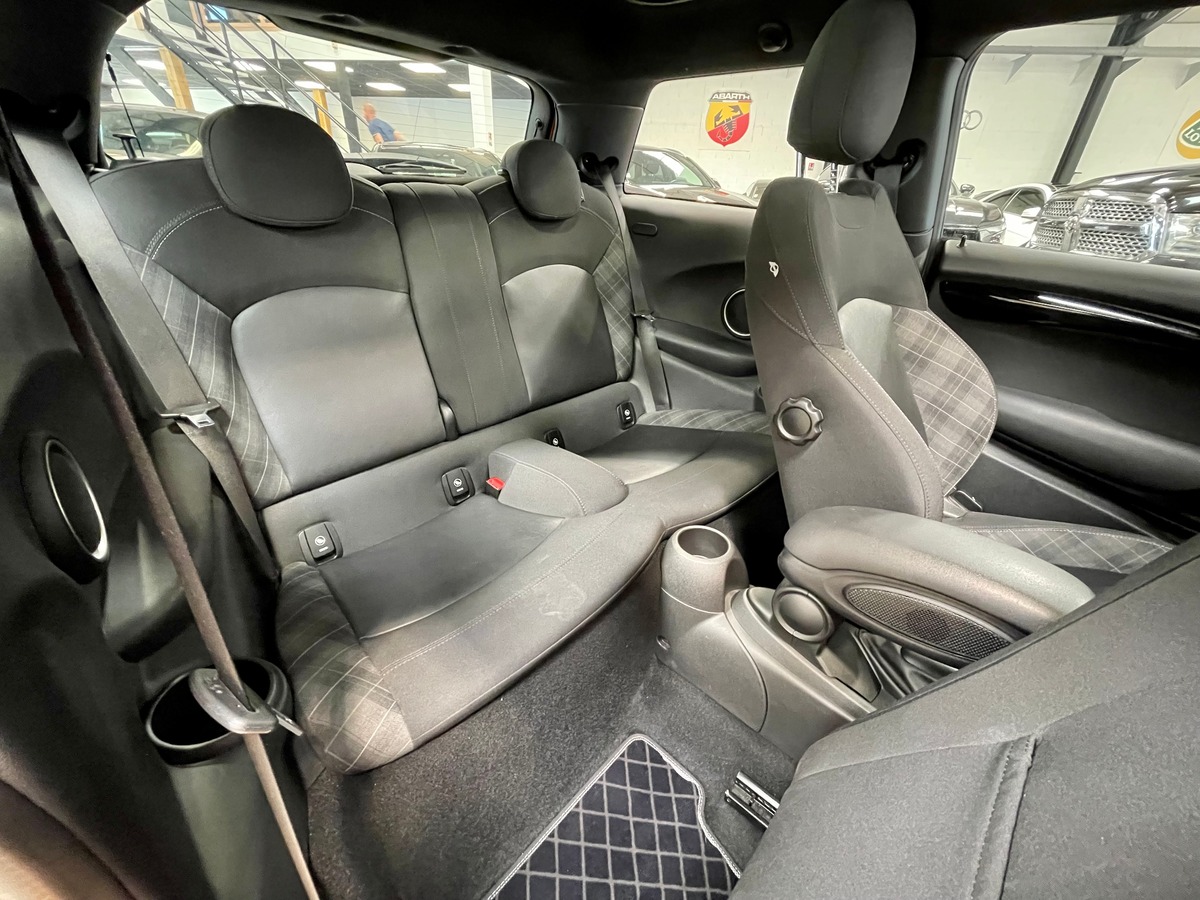Mini Mini III 2.0 192 Cooper S JCW Red Hot Chilli BVA h