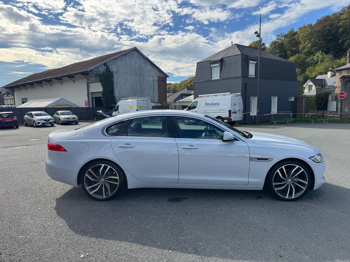 Jaguar XF 30d Prestige 3.0 V6 - Garantie