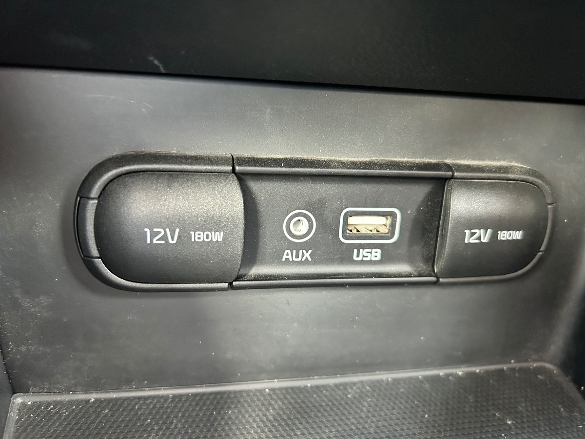Kia Niro ACTIVE | Attelage amovible | Caméra de recul | Assistance de maintient de trajectoire