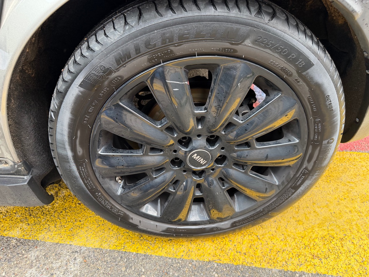 Mini Countryman Cooper S 2.0 i 192 CV / Pack JCW / Intérieur Exquisite / Toit Ouvrant