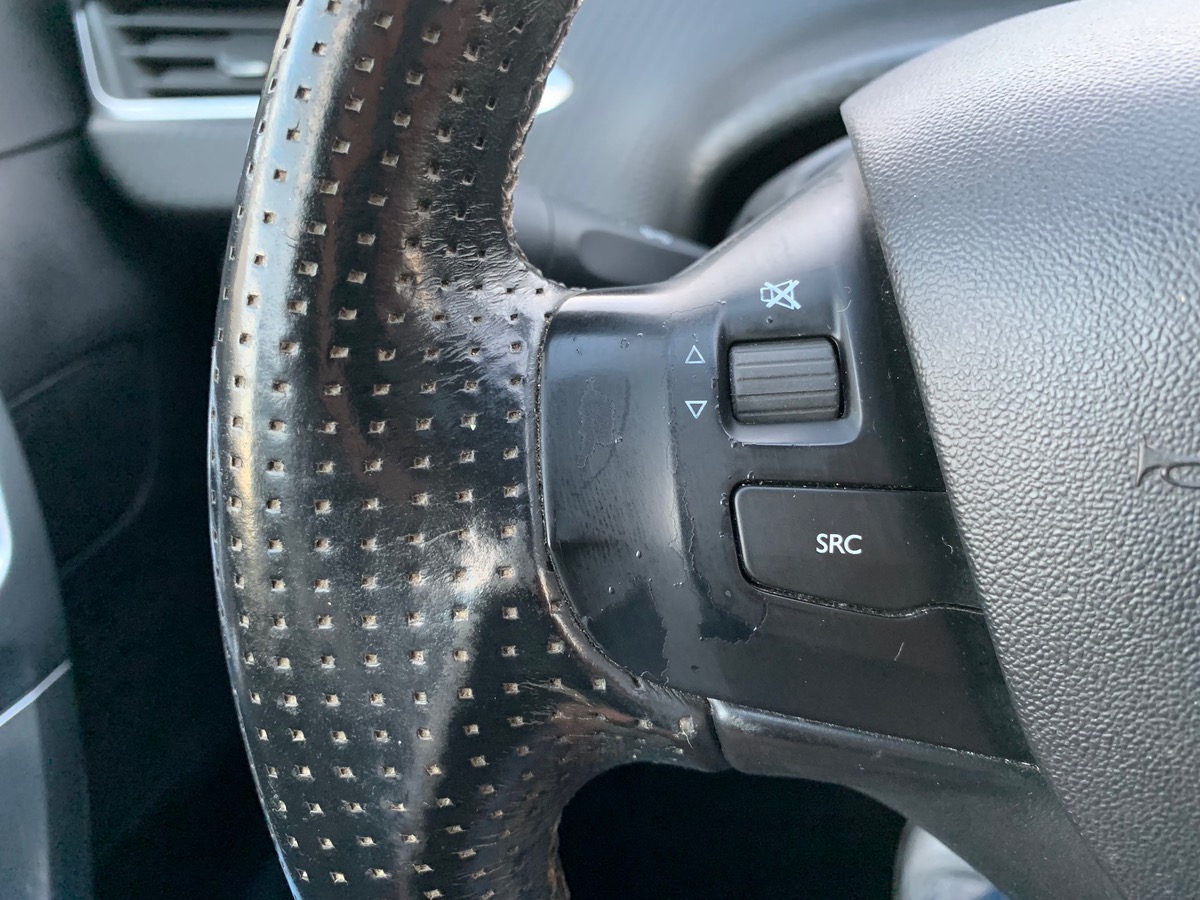 Peugeot 2008 120 ch | Crossway | Caméra de recul | Toit panoramique | GPS | Grip control