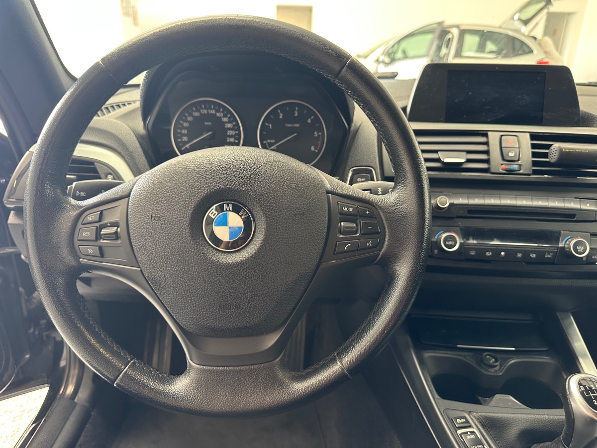 Bmw Série 1 (F21) 118D 143cv LOUNGE Garantie 12 mois