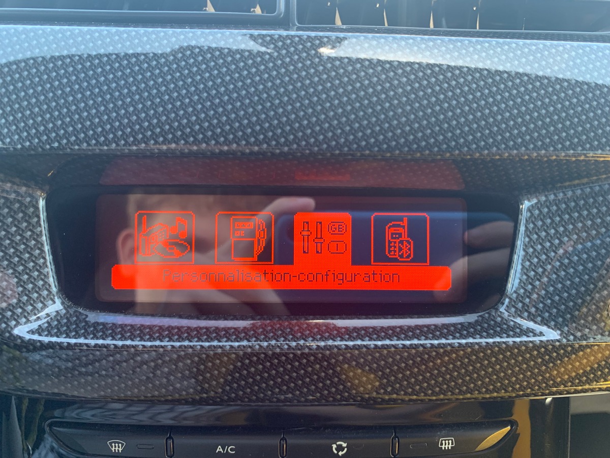 DS DS 3 110 ch | Sport chic | Régulateur vitesse | Climatisation | Bluetooth | Vitres électriques