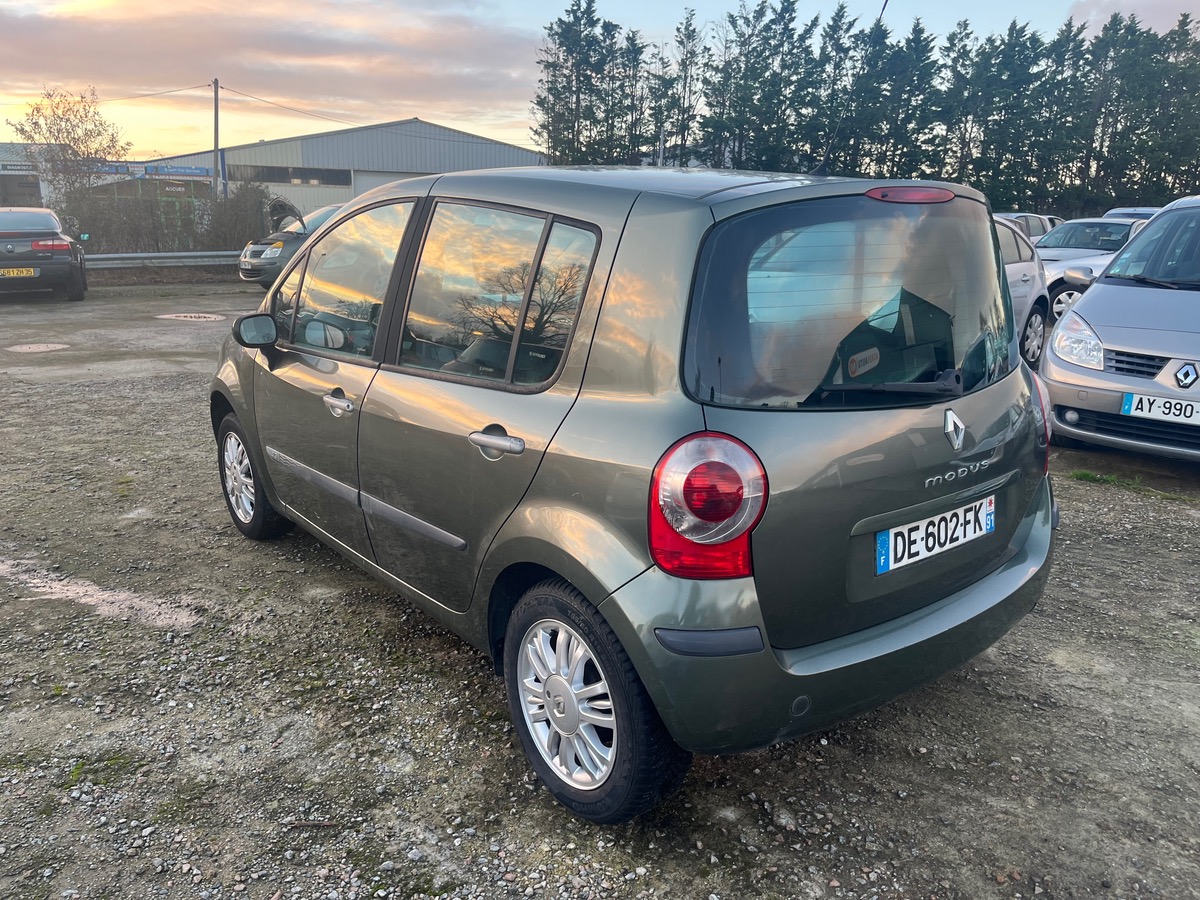 RENAULT Modus 1.5 dci 85 CH 165921KM