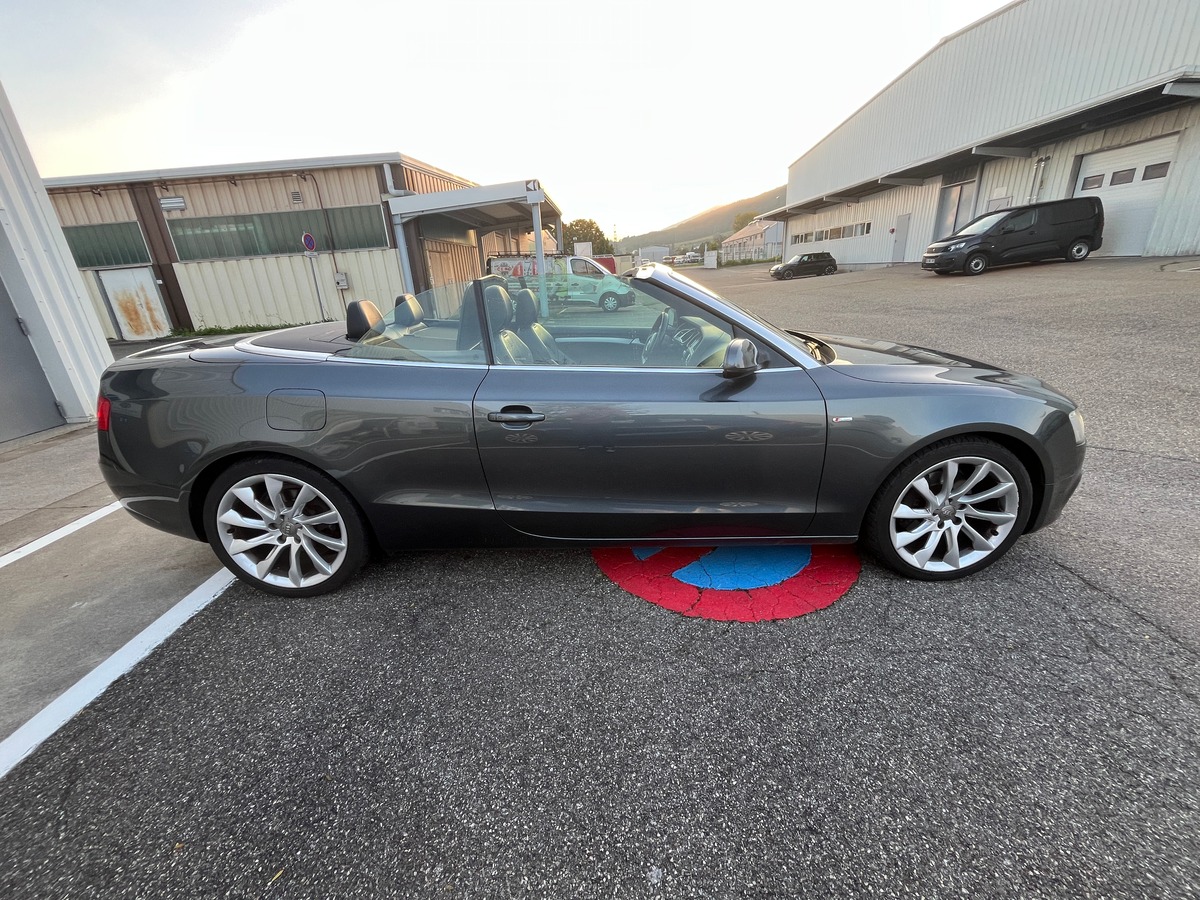 Audi A5 Cabriolet 3.0 V6 245ch S LINE QUATTRO, SUIVI COMPLET, GPS RADAR AVANT/ARRIERE, ATTELAGE