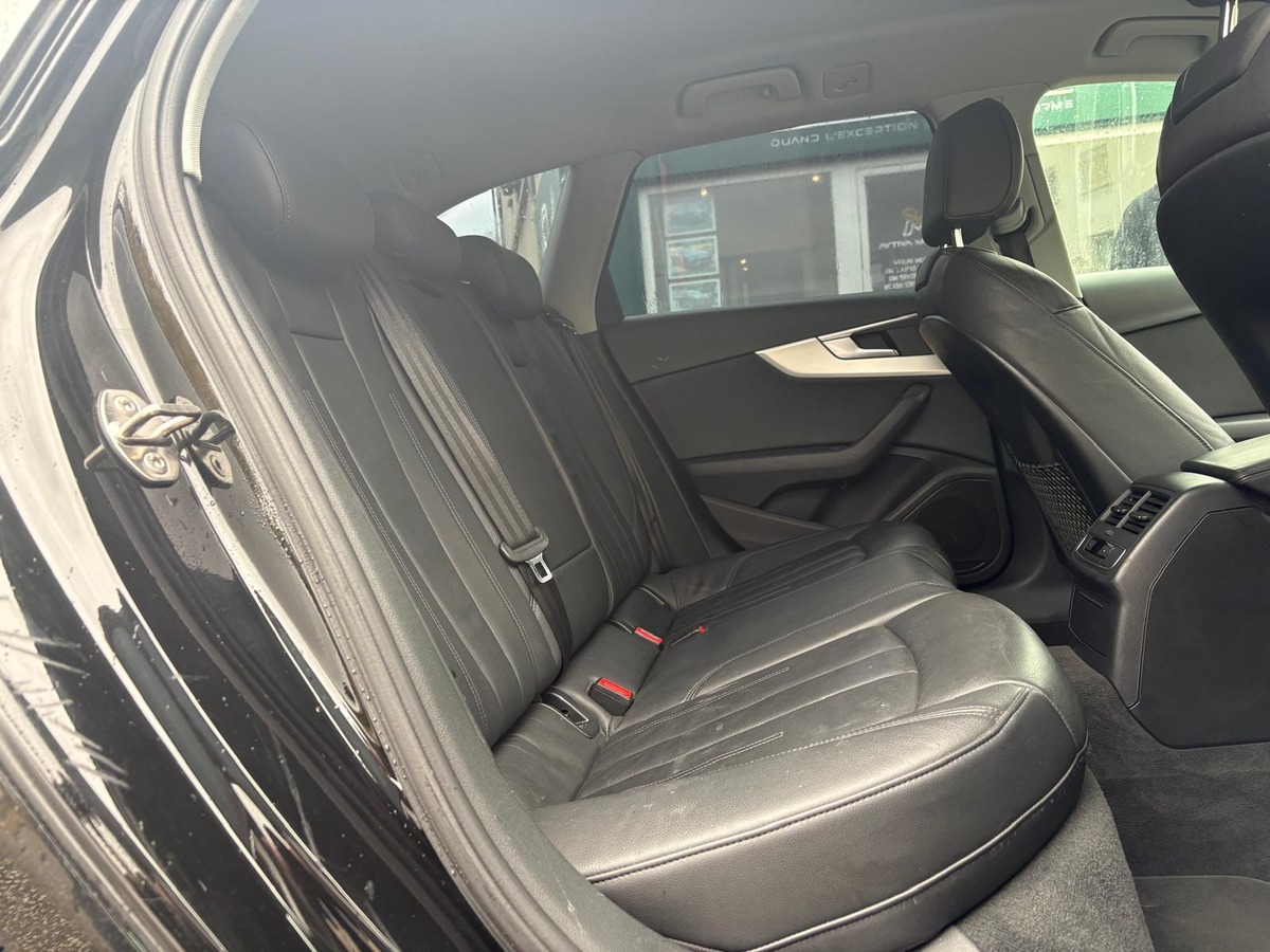 Audi A4 Quattro - 2.0 TDI - Design Luxe