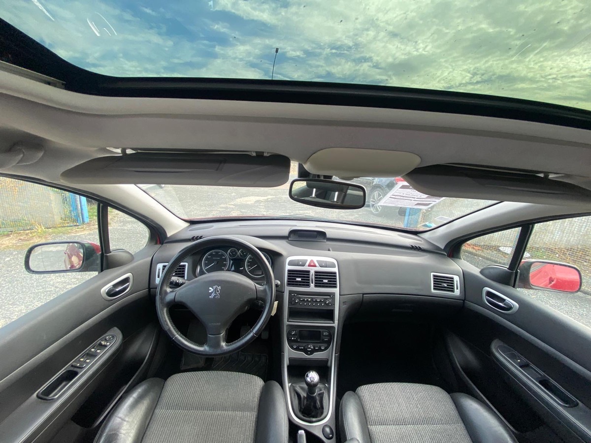 Peugeot 307 2.0 xsi 140cv griffe toit ouvrant élec