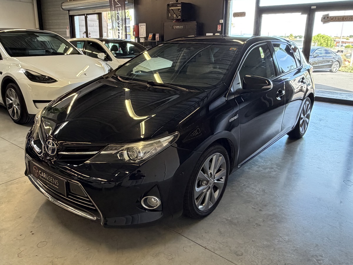 Toyota Auris II HYBRIDE 136H STYLE - 1ére main / Entretien 100% Toyota / Toit Panoramique