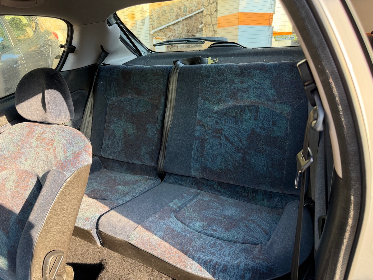 Peugeot 206 1.4 i 75 CV Xr /Deuxièmes Mains / Boite Auto / Km Réel