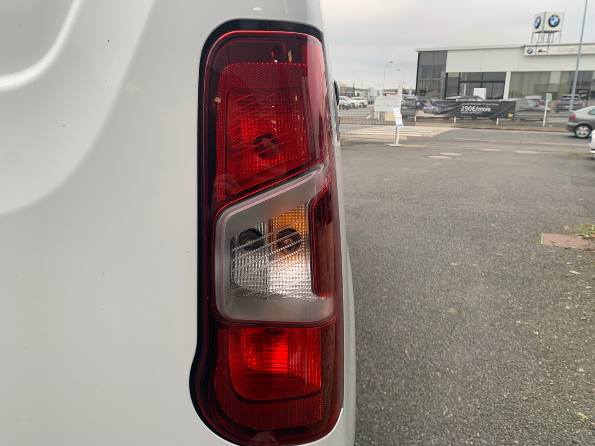 Peugeot Partner 102 ch | TVA Récupérable | GPS | Caméra de recul | Régulateur de vitesse