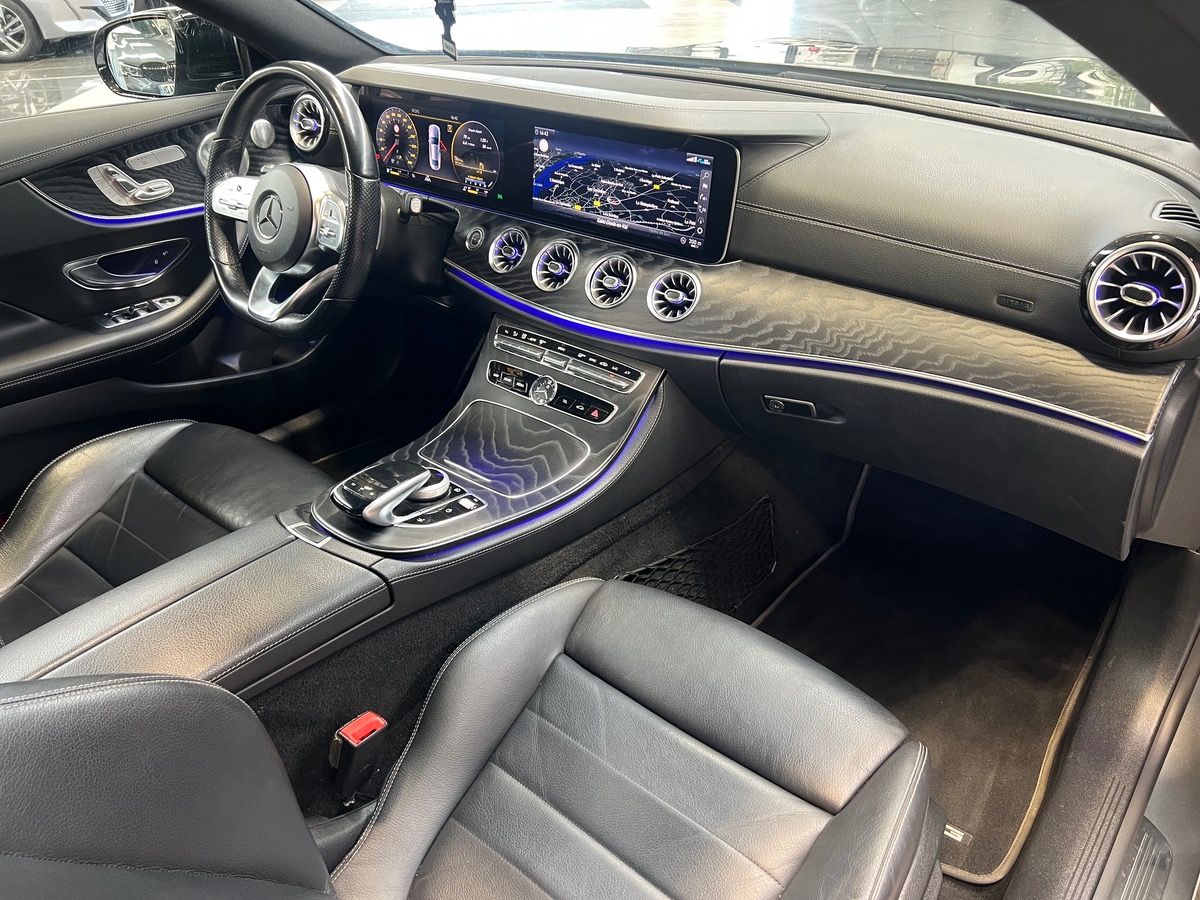 Mercedes-Benz Classe E 220 D Coupé 194 9G-TRONIC FASCINATION AMG E220