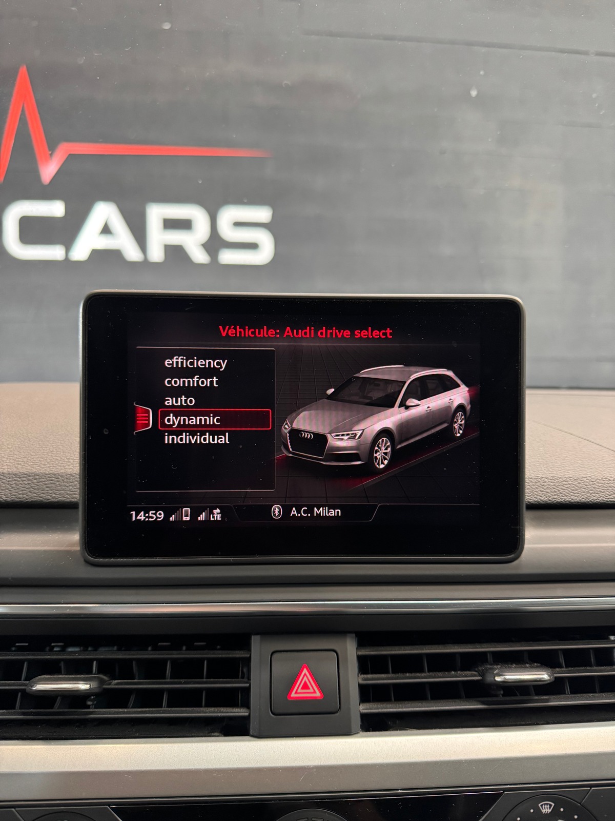 Audi A4 Avant 3.0 V6 TDI 218 S TRONIC BVA7 Quattro Design