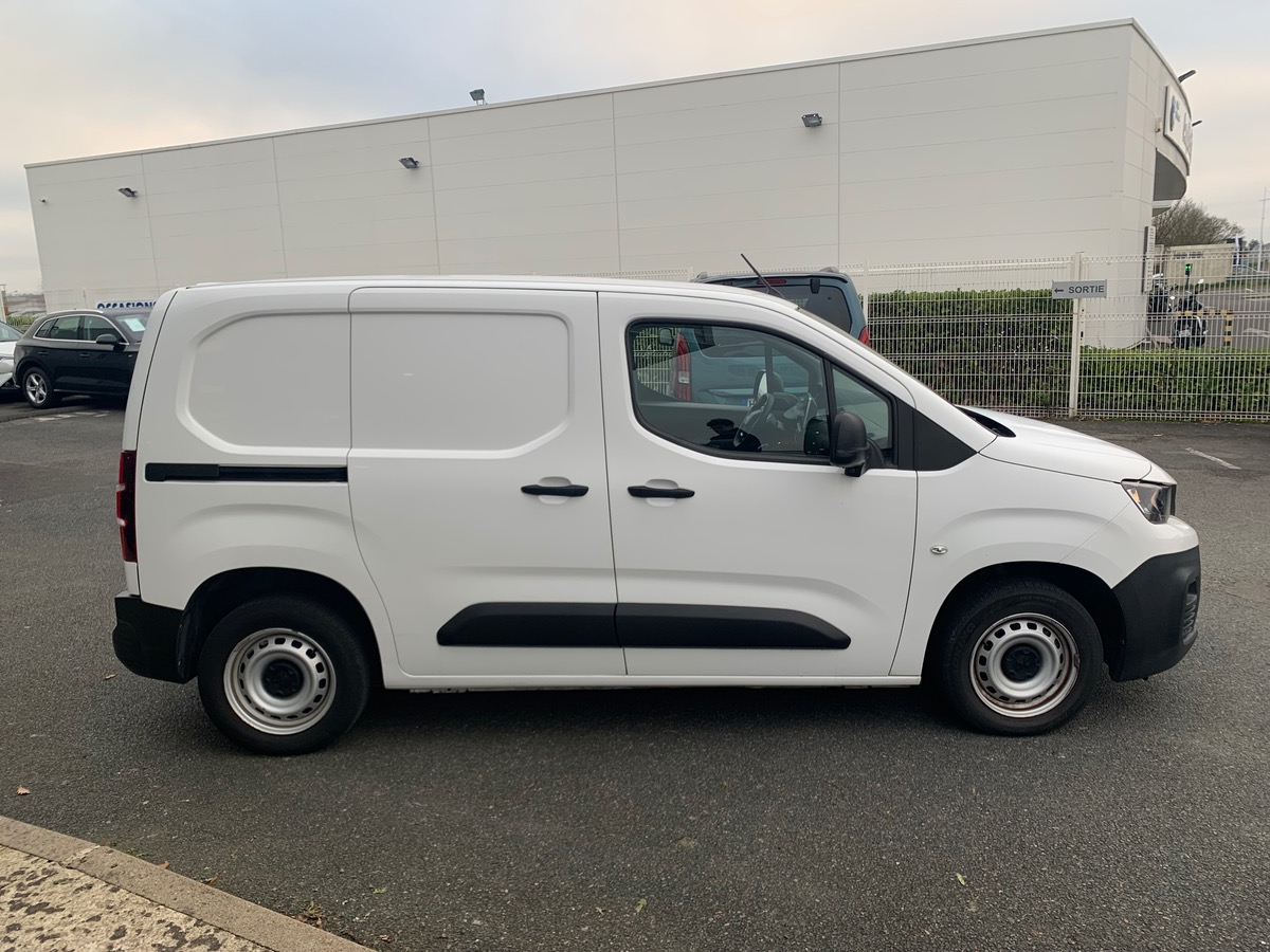 Peugeot Partner 102 ch | TVA Récupérable | GPS | Caméra de recul | Régulateur de vitesse
