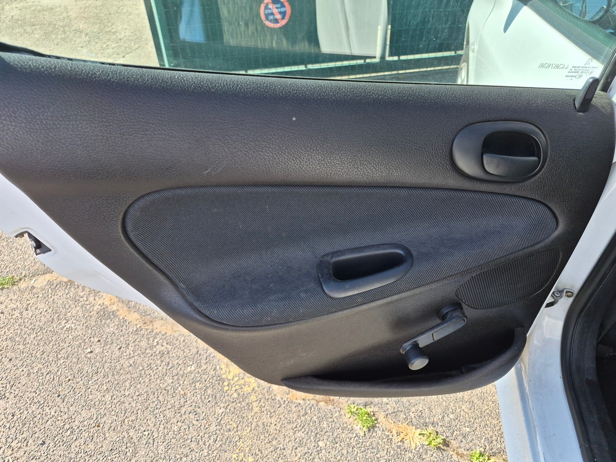 Peugeot 206 1.4 75 STYLE