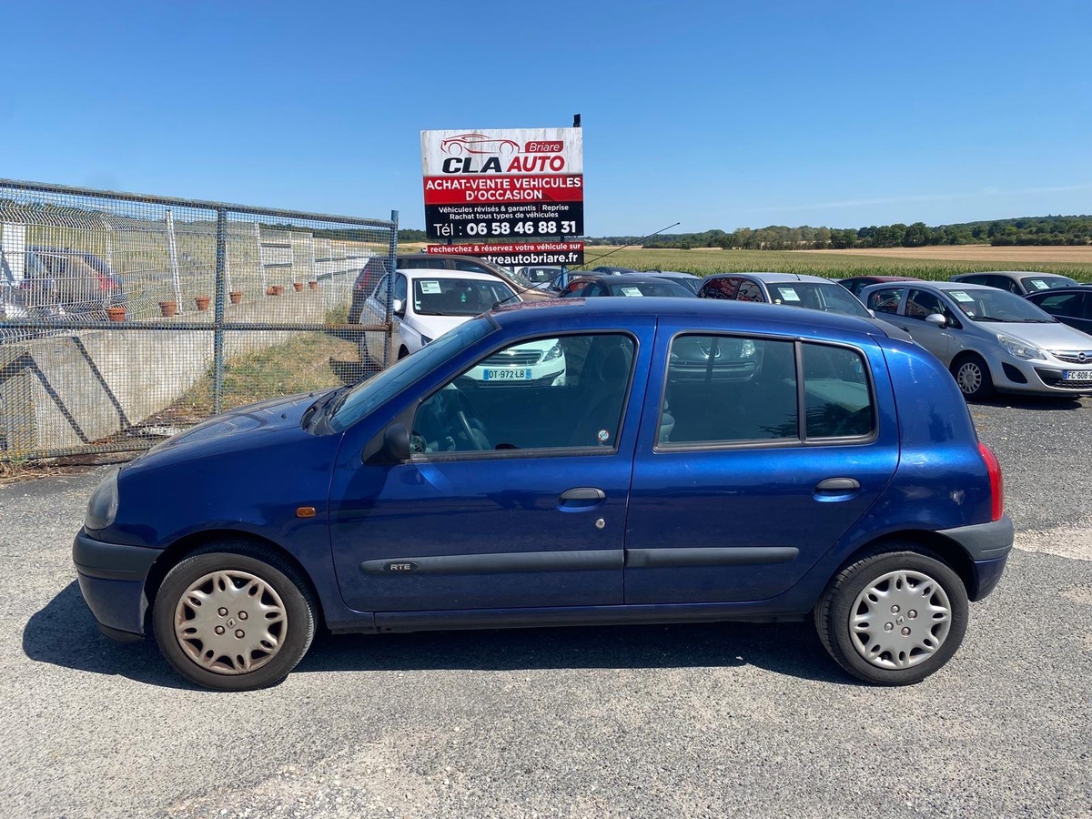 RENAULT Clio 2 1.2i 60cv 135000km d’origine 