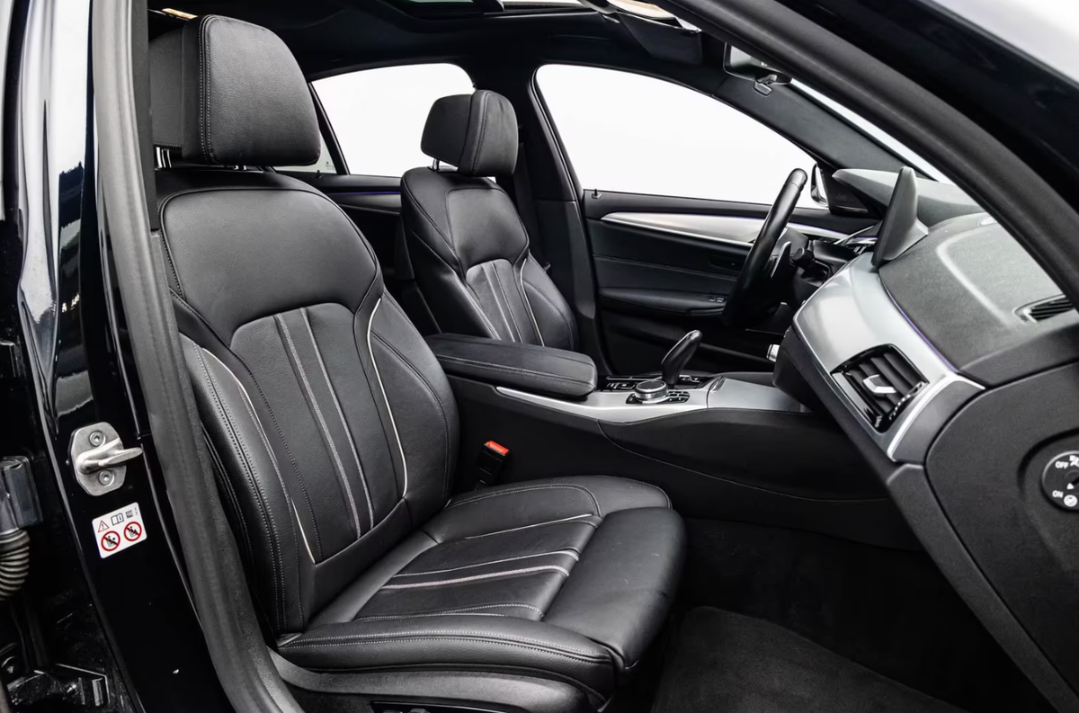 Bmw Série 5 M550iA xDrive 530ch M Performance/Harman-Kardon/Toit ouvrant/Laser/Innovation